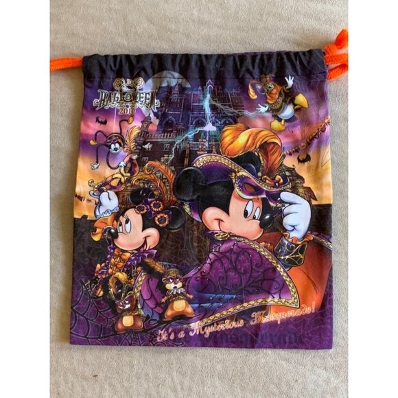 2010 Halloween Tokyo Sea Disney pins drawstring cloth bag reversible RARE - Picture 1 of 10